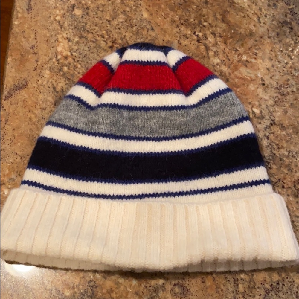 Uniqlo hat by ines de la fressange